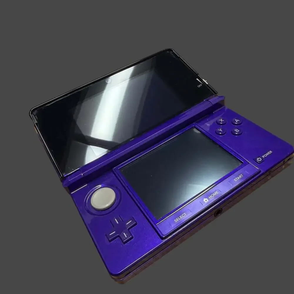 Nintendo 3DS Handheld System - Midnight Purple